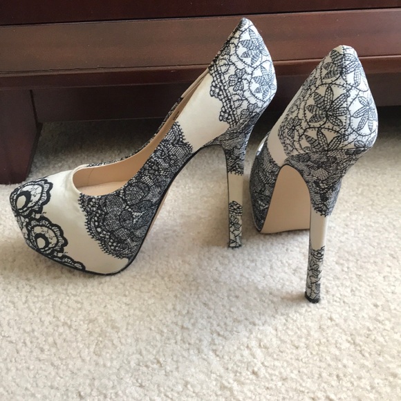Steve Madden heels - Picture 2 of 6